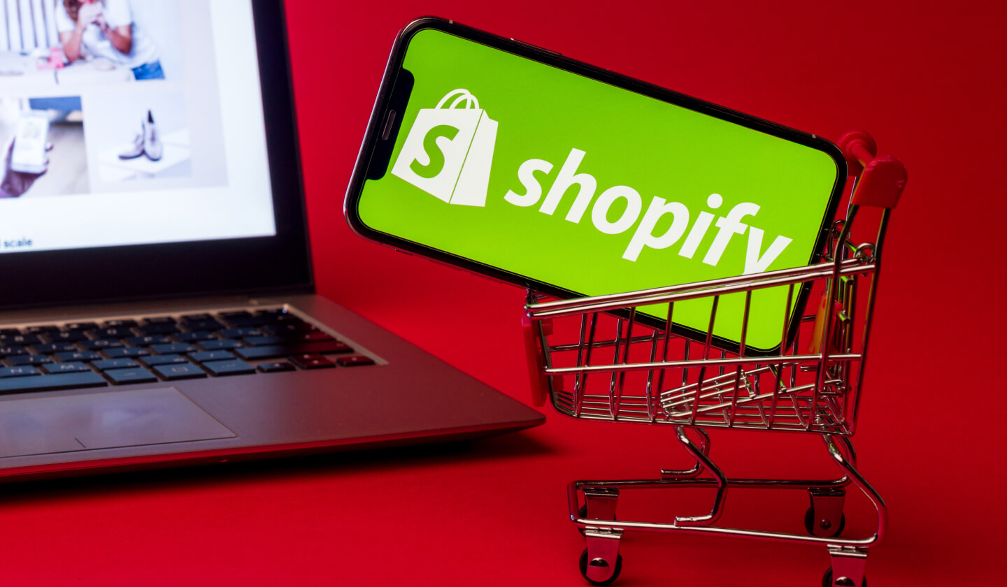 Right Shopify Development Agency To Set Up Your E-store